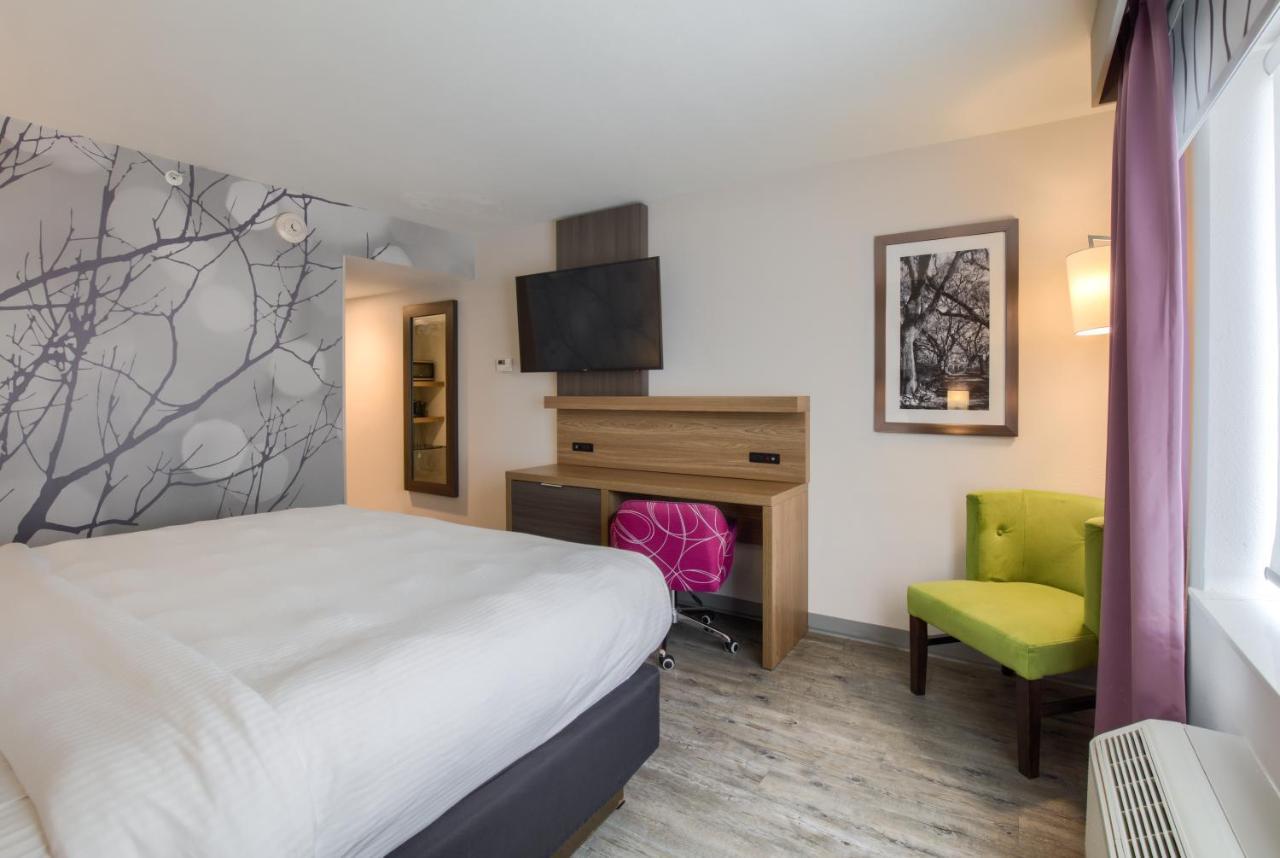 La Quinta By Wyndham Mobile Hotel Buitenkant foto