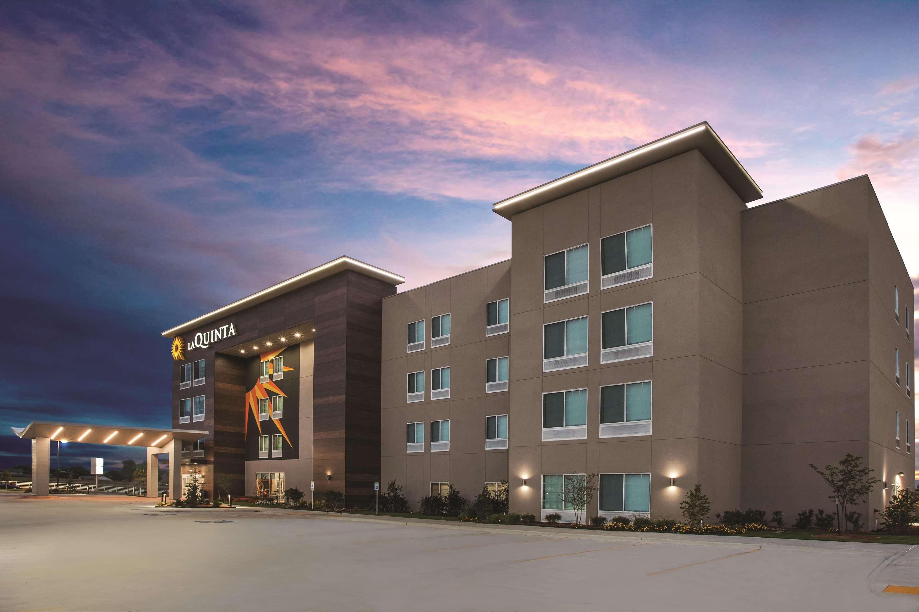 La Quinta By Wyndham Mobile Hotel Buitenkant foto